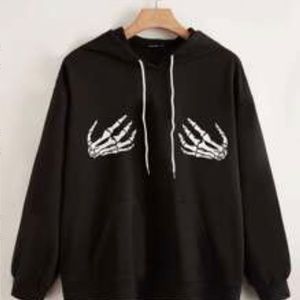 Skull hands drawstring hoodie